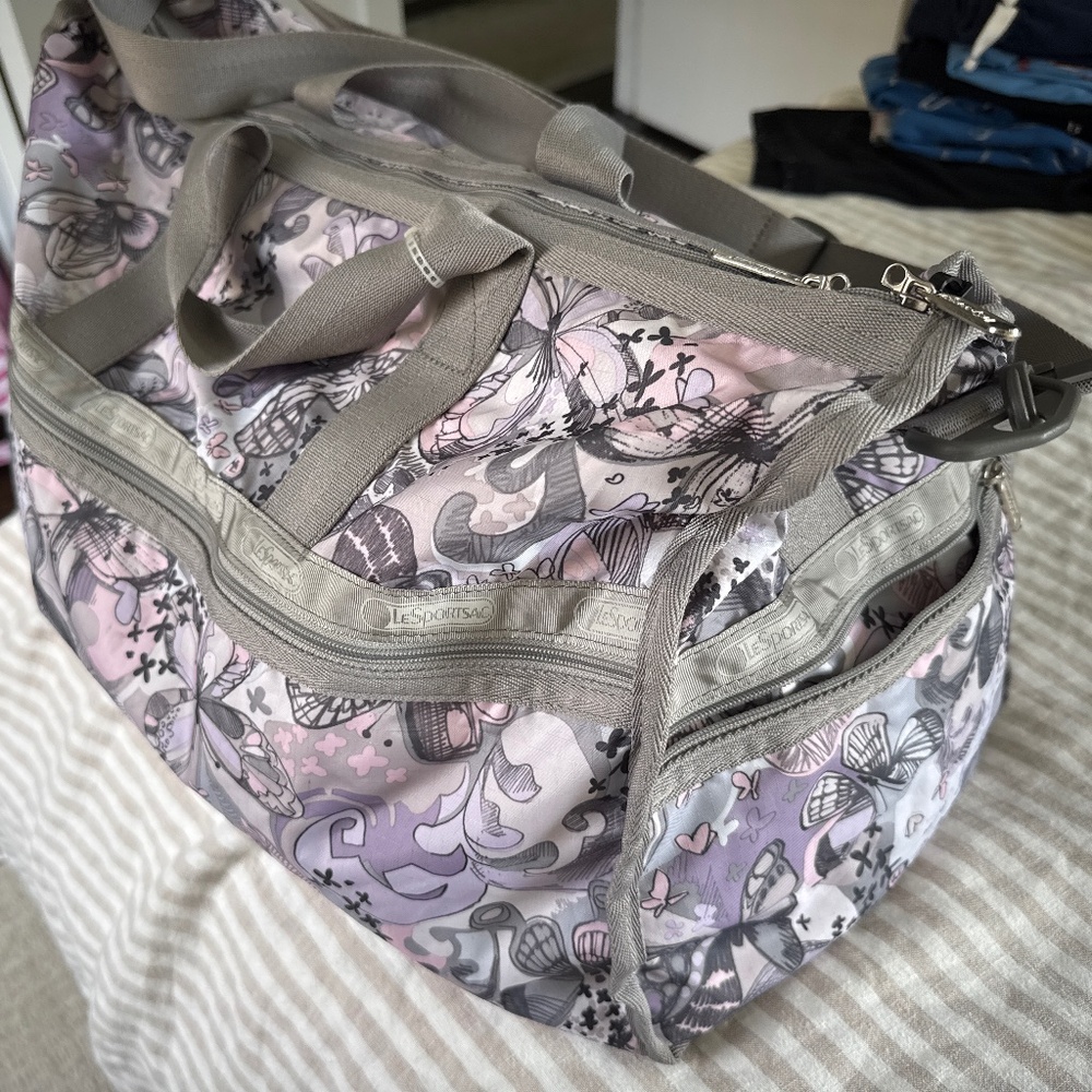 Le Sportsac Duffle Bag